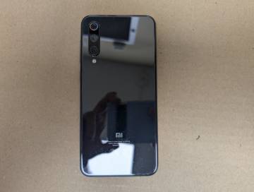 01-200307779: Xiaomi mi 9 se 6/128gb