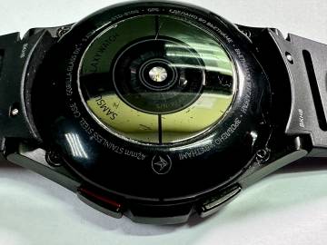 01-200037811: Samsung galaxy watch 4 classic 42mm sm-r880