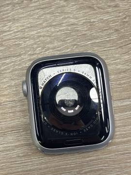 01-200098008: Apple watch series 5 gps 44mm aluminium case a2093