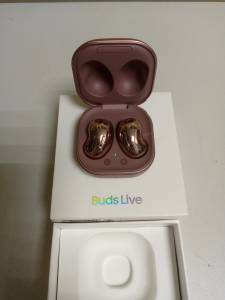 01-200213655: Samsung galaxy buds live