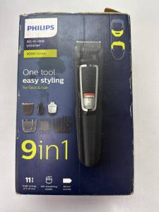 01-200279156: Philips mg 3740