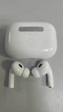 01-200111812: Apple airpods pro 2nd generation