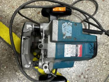 01-200208467: Makita 3612c