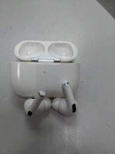 01-19335159: Apple airpods pro
