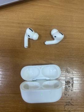 01-200118696: Apple airpods pro