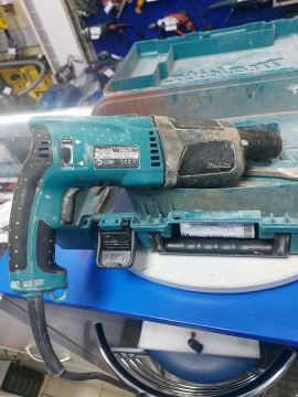 01-200239203: Makita hr2470