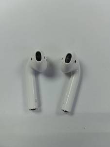 01-200113738: Apple airpods 2nd generation with charging case