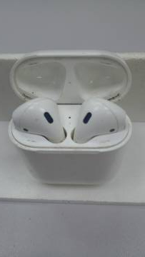 01-200271885: Apple airpods 2nd generation with charging case