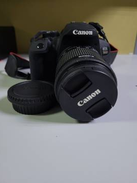 01-200308134: Canon eos 700d efs 15-55mm is stm