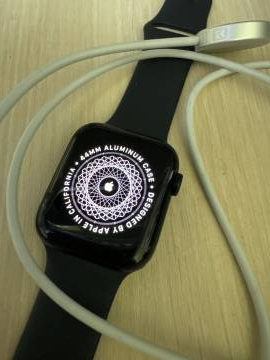 01-200114399: Apple watch se 2 gps 44mm aluminum case with sport