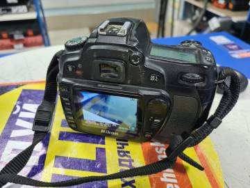 01-200190920: Nikon d80 без объектива