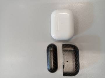 01-200241818: Apple airpods pro