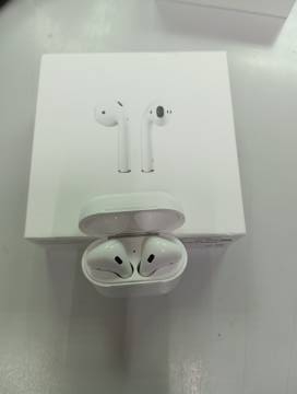 01-200247503: Apple airpods 2nd generation with charging case