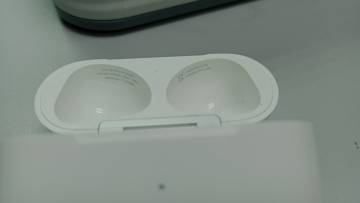 01-200263998: Apple airpods 3rd generation