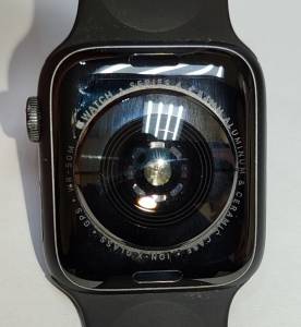 01-200079240: Apple watch series 4 44mm aluminum case