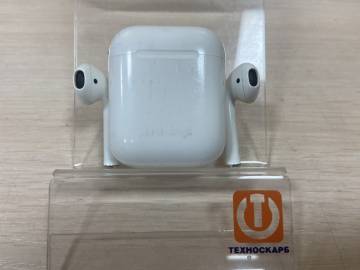 01-200066740: Apple airpods 2nd generation with charging case