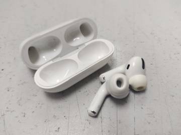 01-200118852: Apple airpods pro a2190,a2084+a2083 2019г