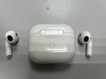 01-200161592: Apple airpods 3rd generation