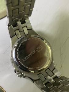 01-200204818: Kenneth Cole kc-3370