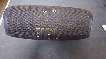 01-200228093: Jbl charge 5