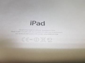 01-200306942: Apple ipad 4 wifi a1460 16gb 3g