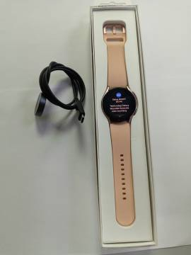 01-200122853: Samsung galaxy watch5 40mm