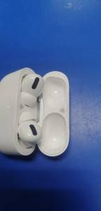 01-200217411: Apple airpods pro