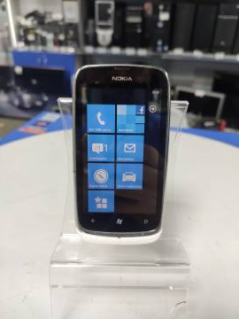 01-200184181: Nokia lumia 610