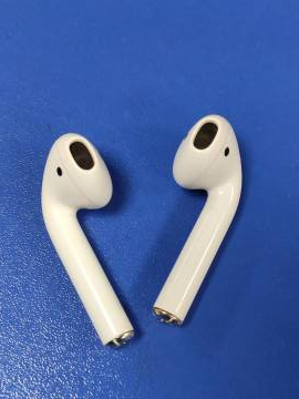 01-200235869: Apple airpods 2nd generation with charging case