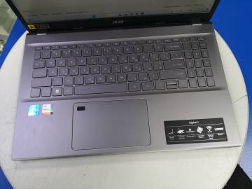 01-200260095: Acer aspire 5 a515-57