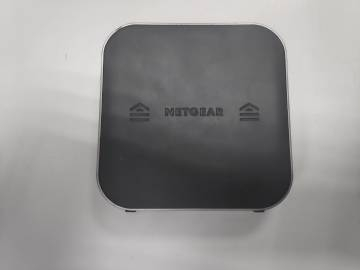 01-200301926: Netgear mr1100