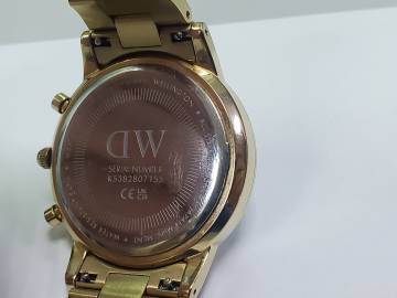 01-200244239: Daniel Wellington dw00100641