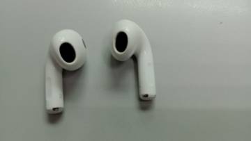 01-200263998: Apple airpods 3rd generation