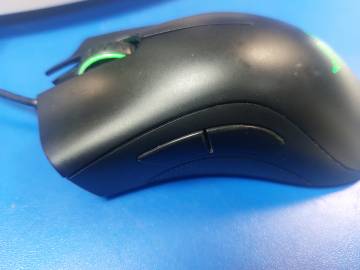 01-200270737: Razer deathadder