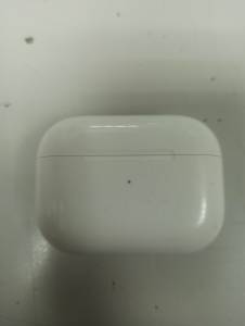 01-200239641: Apple airpods pro 2nd generation with magsafe charging case usb-c