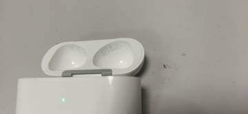 01-200307070: Apple airpods 3rd generation