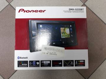 01-200105003: Pioneer dmh-g220bt