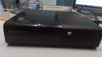 01-200143858: Xbox360 250gb