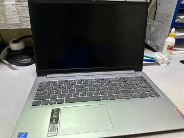 01-200197926: Lenovo ideapad 1 15igl7