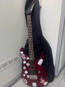 01-200274955: Jackson js20 electric guitar shredder