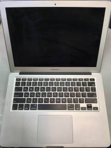 01-200244160: Apple macbook air a1369 13,3&#34; core 2 duo 1.86ghz/ram2gb/ssd128gb/geforce 320m