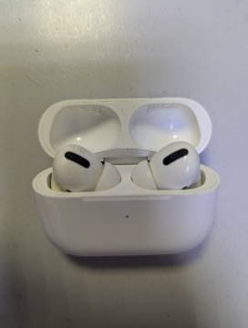 01-200300047: Apple airpods pro