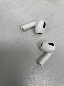 01-200212118: Apple airpods 3rd generation