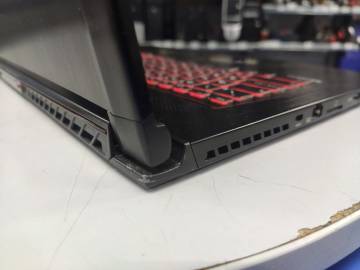 01-200293276: Msi gs73vr 17,3" core i7-7700hq 2,8ghz/ram16gb/ssd256gb/hdd1tb/nvidia geforce gtx 1070 8gb