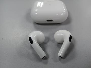 01-200256921: Apple airpods 3rd generation