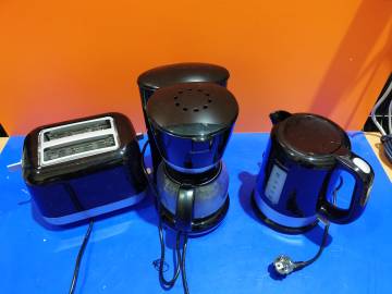 19-000000255: Hanseatic кофеварка, чайник, тостер