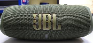 01-200168630: Jbl charge 5