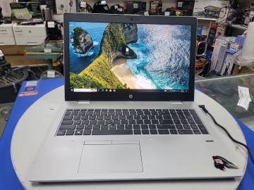 01-200202404: Acer єкр. 15,6/ core i5 8250u 1,6ghz/ ram8gb/ ssd256gb/ uhd620