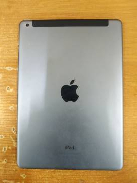 01-200141113: Apple ipad air 1 wifi 16gb 3g