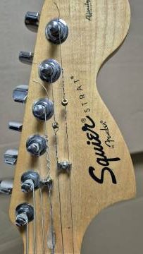 01-200282549: Squier by fender affinity series stratocaster